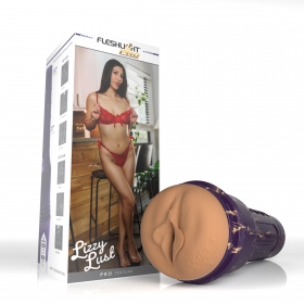Lizzy Lust Fleshlight PRO Image 3